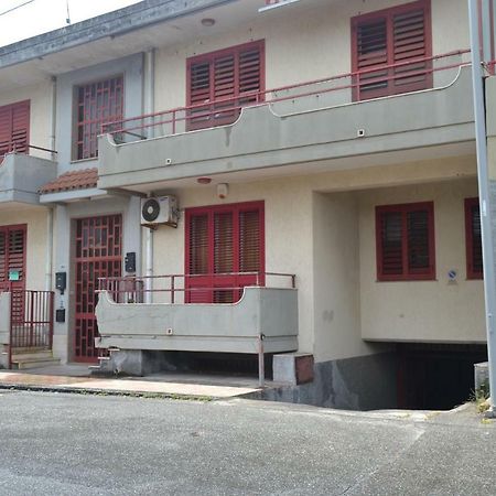 Tulipano 7 Appartement Mascali Buitenkant foto